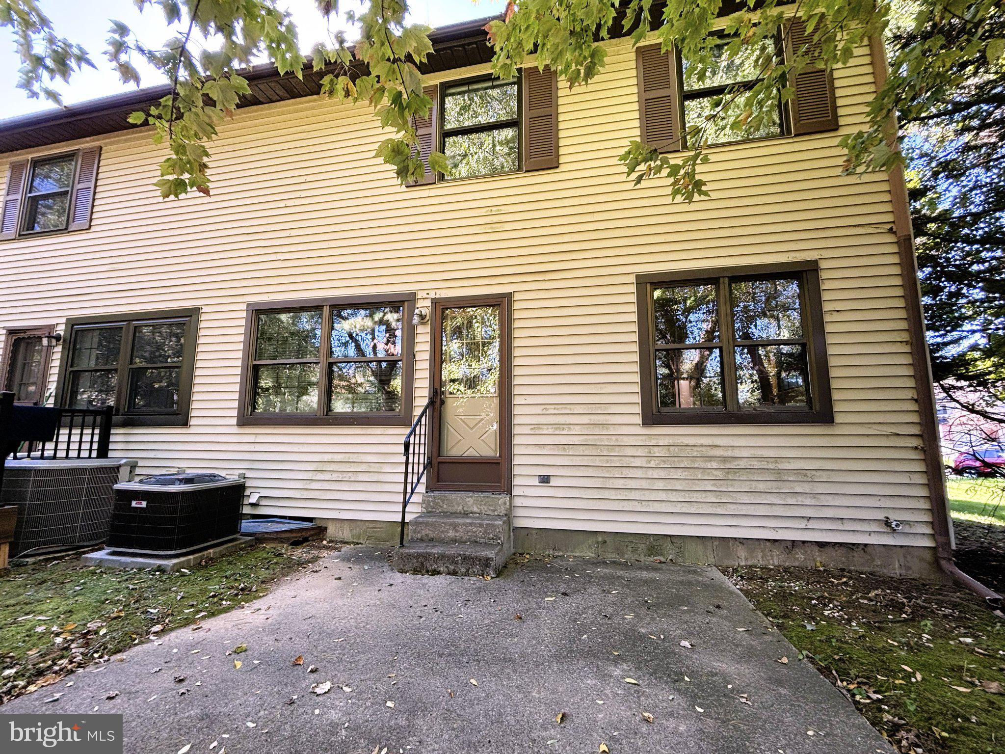 107 Greensward Ln, Cherry Hill, NJ 08002 photo