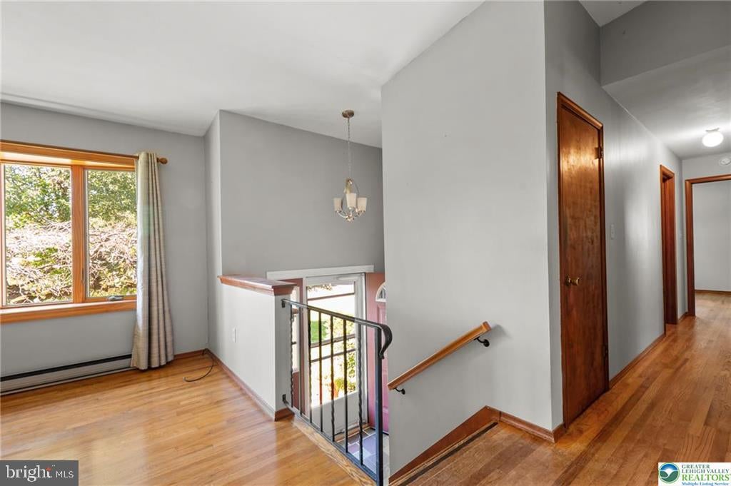 3073 Cooks Creek Rd, Riegelsville, PA 18077 photo