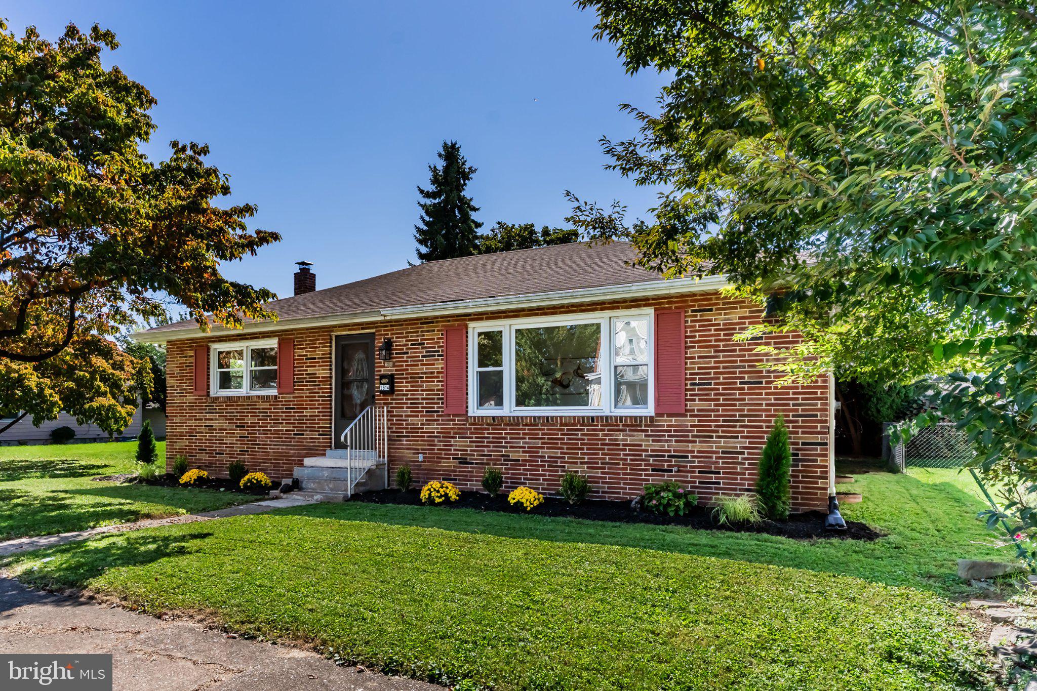 2514 S 3rd St, Steelton, PA 17113 photo