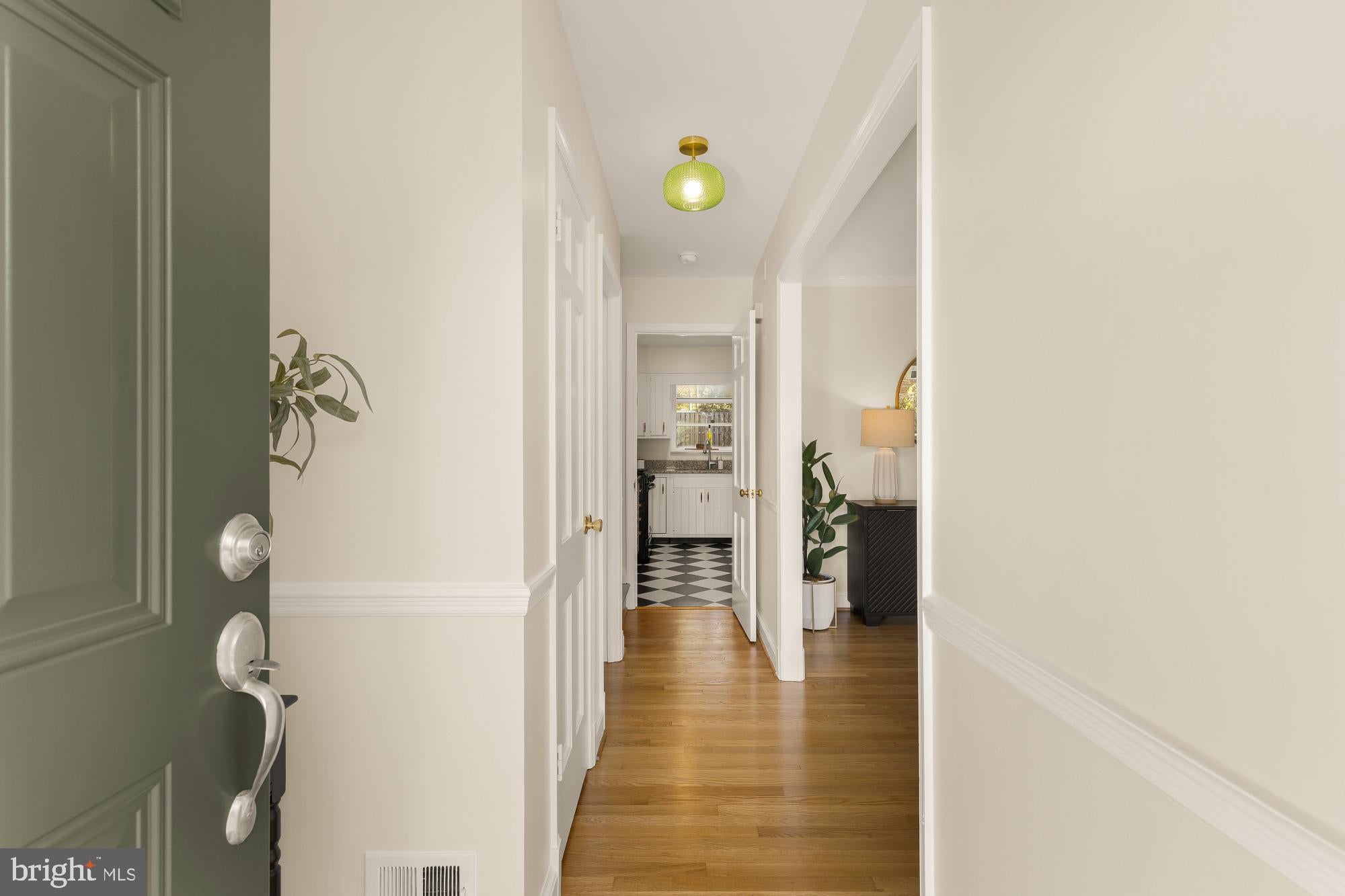4403 Dresden St, Kensington, MD 20895 photo