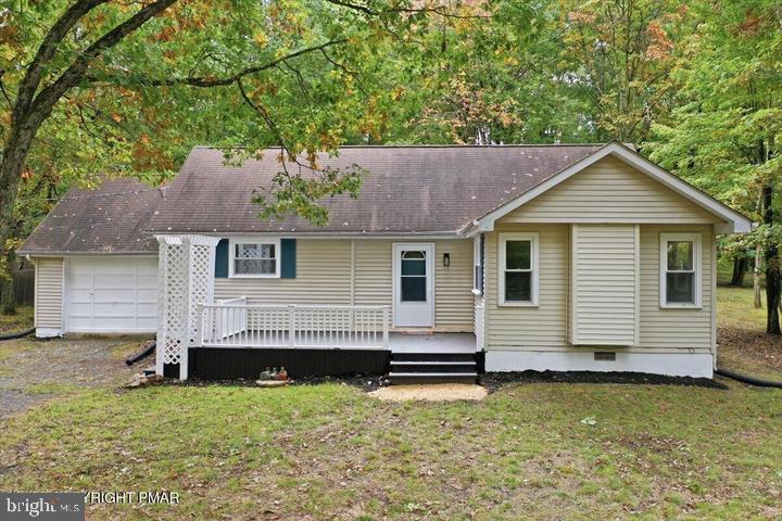 118 Buckhill Rd, Albrightsville, PA 18210