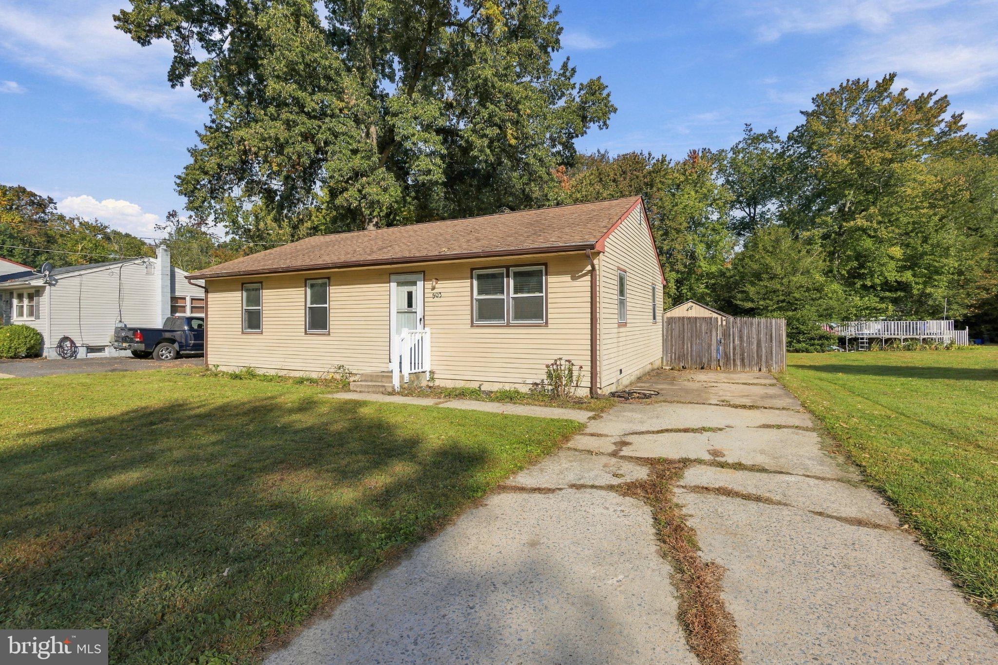 502 Elm St, Clayton, NJ 08312 photo