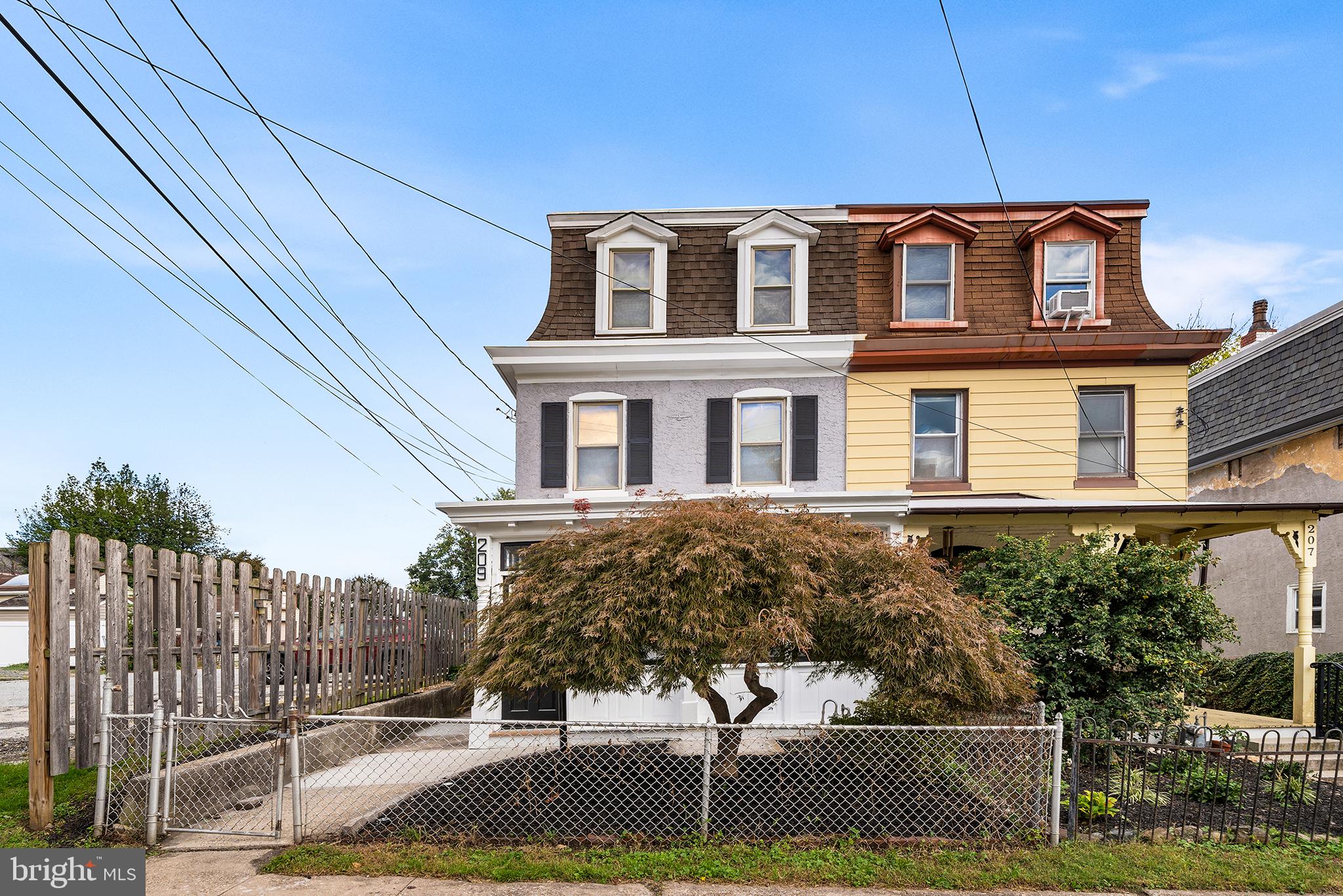 209 Harry St, Conshohocken, PA 19428 photo