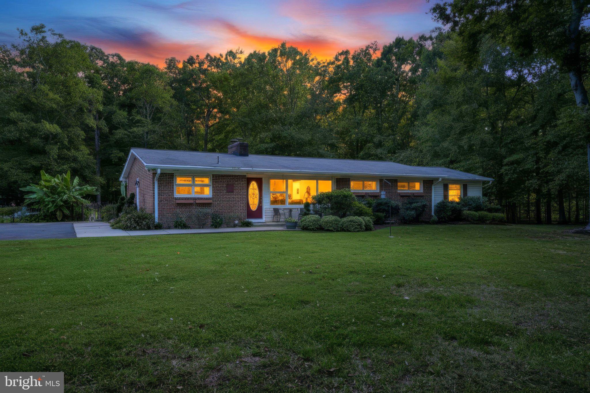 9075 Mitchell Rd, La Plata, MD 20646 photo