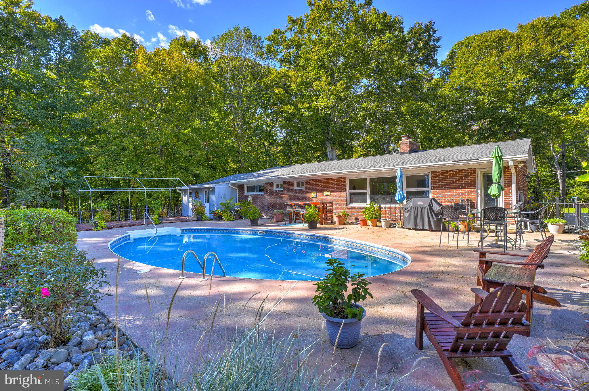 9075 Mitchell Rd, La Plata, MD 20646 photo