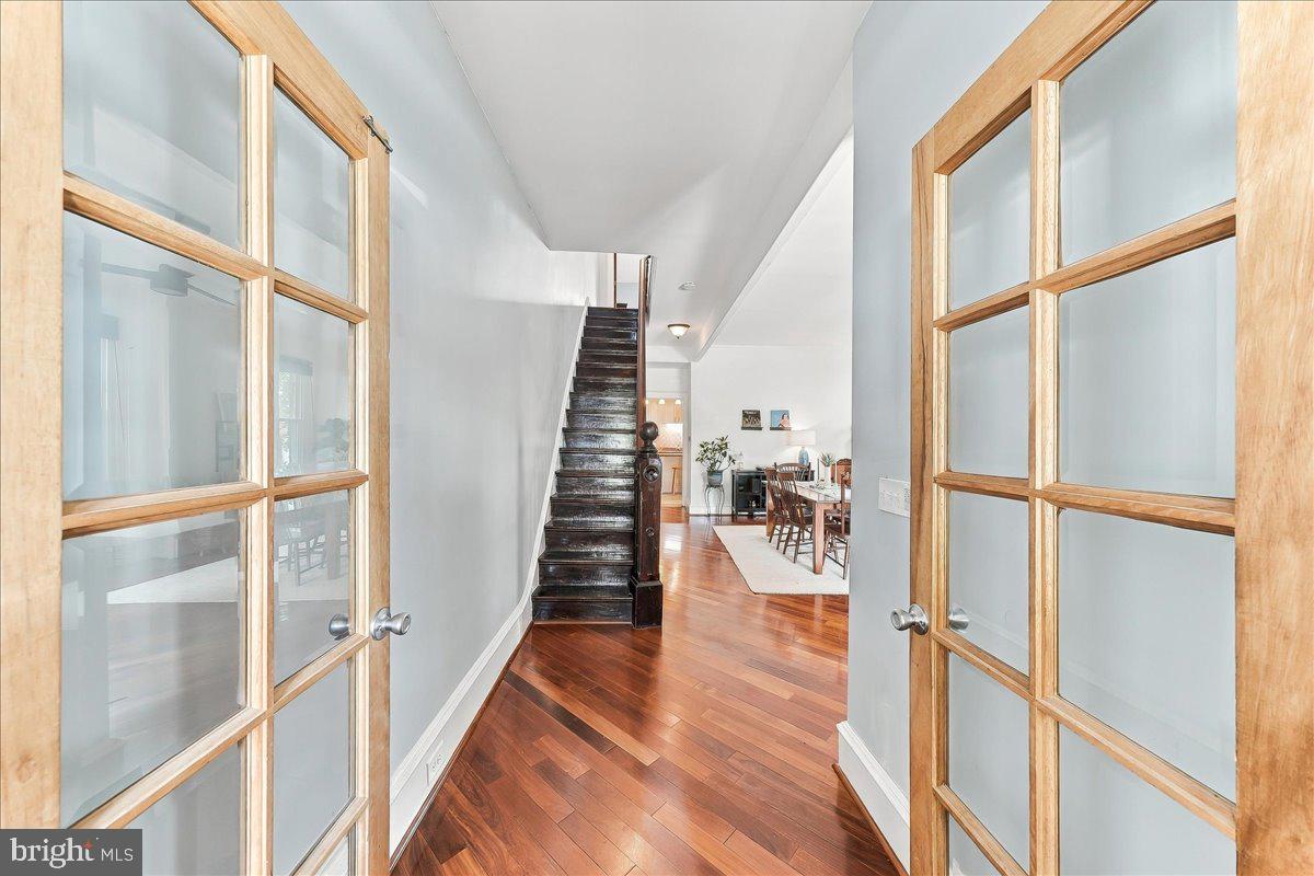 216 Sumac St, Philadelphia, PA 19128 photo