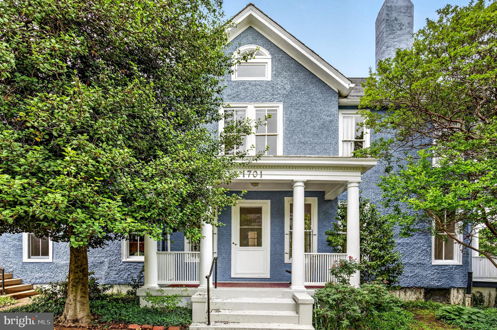 1701 Newton St, Washington, DC 20010