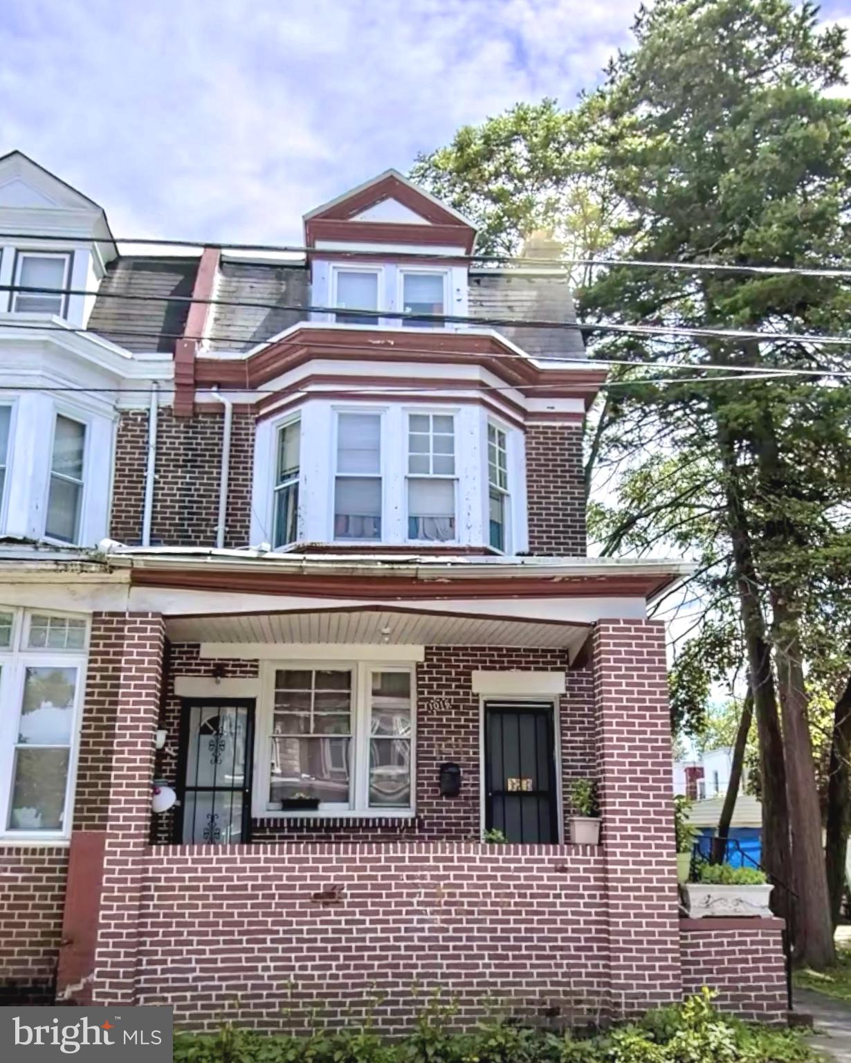 1016 Duncannon Ave, Philadelphia, PA 19141