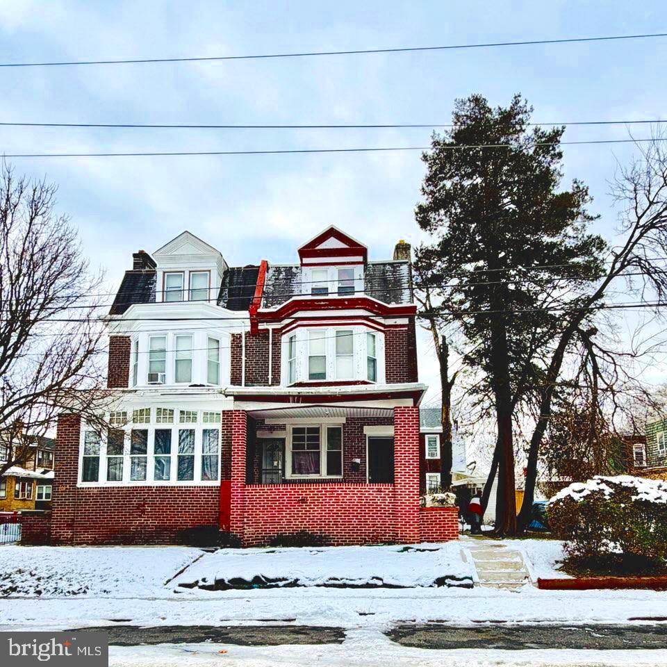 1016 W Duncannon Ave, Philadelphia, PA 19141 photo