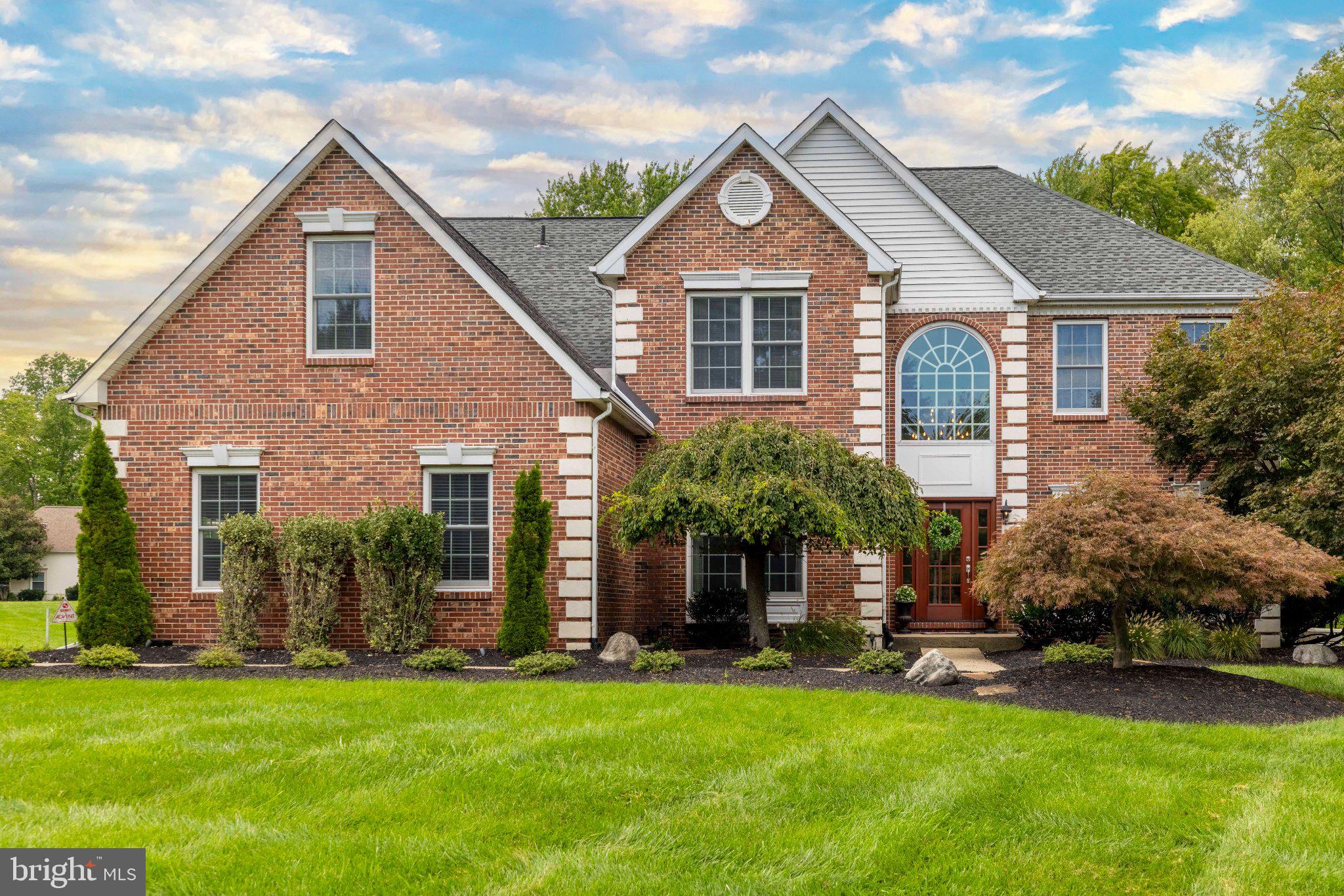 100 Chester Cir, North Wales, PA 19454 photo