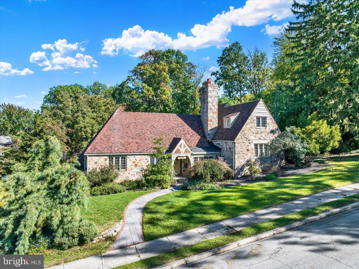 1501 Alsace Rd, Reading, PA 19604