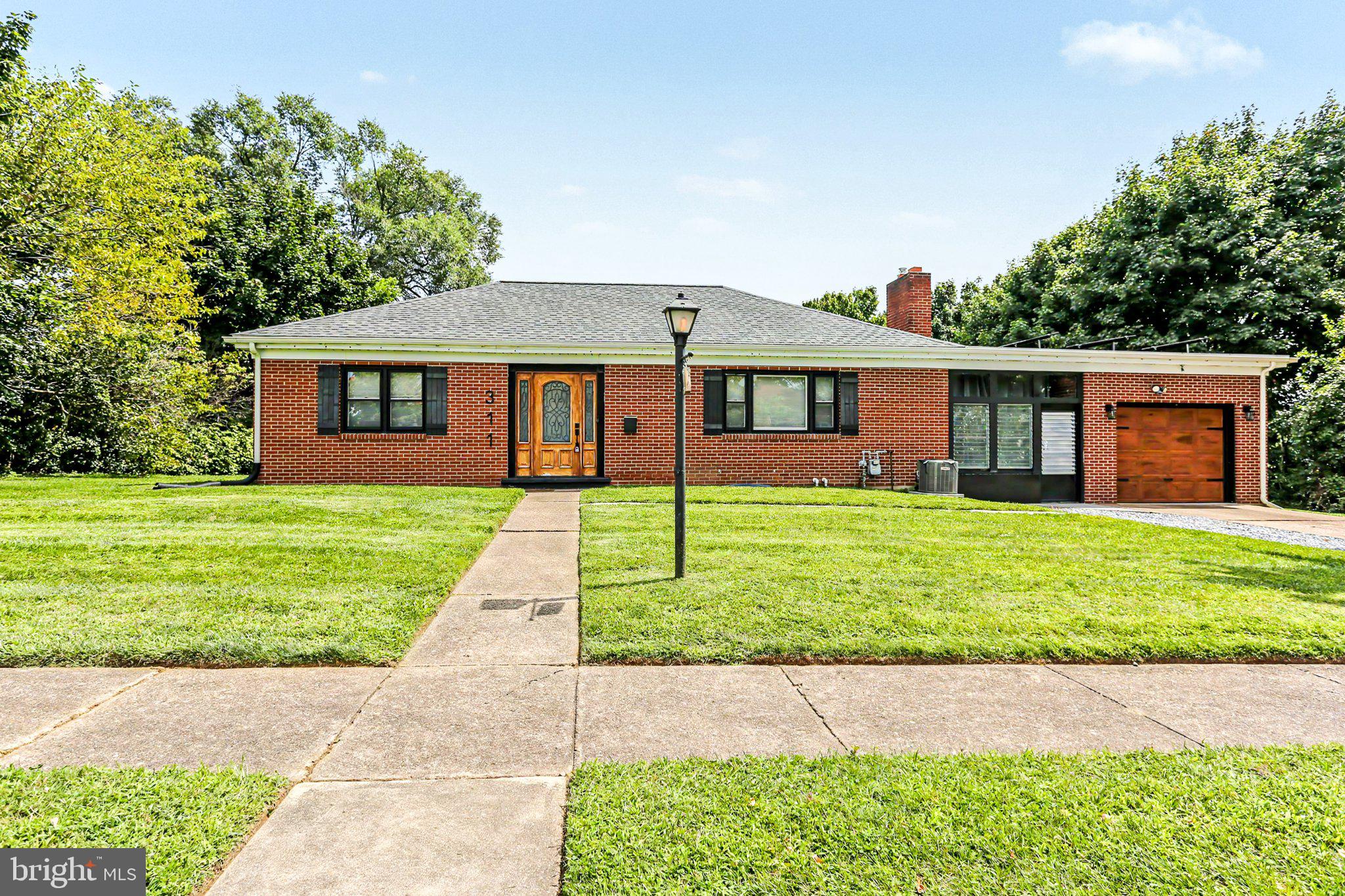 311 70th St, Harrisburg, PA 17111