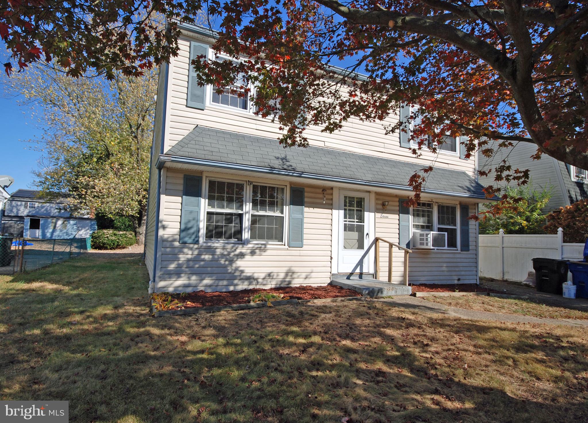 11 Wellington Pl, Burlington, NJ 08016 photo