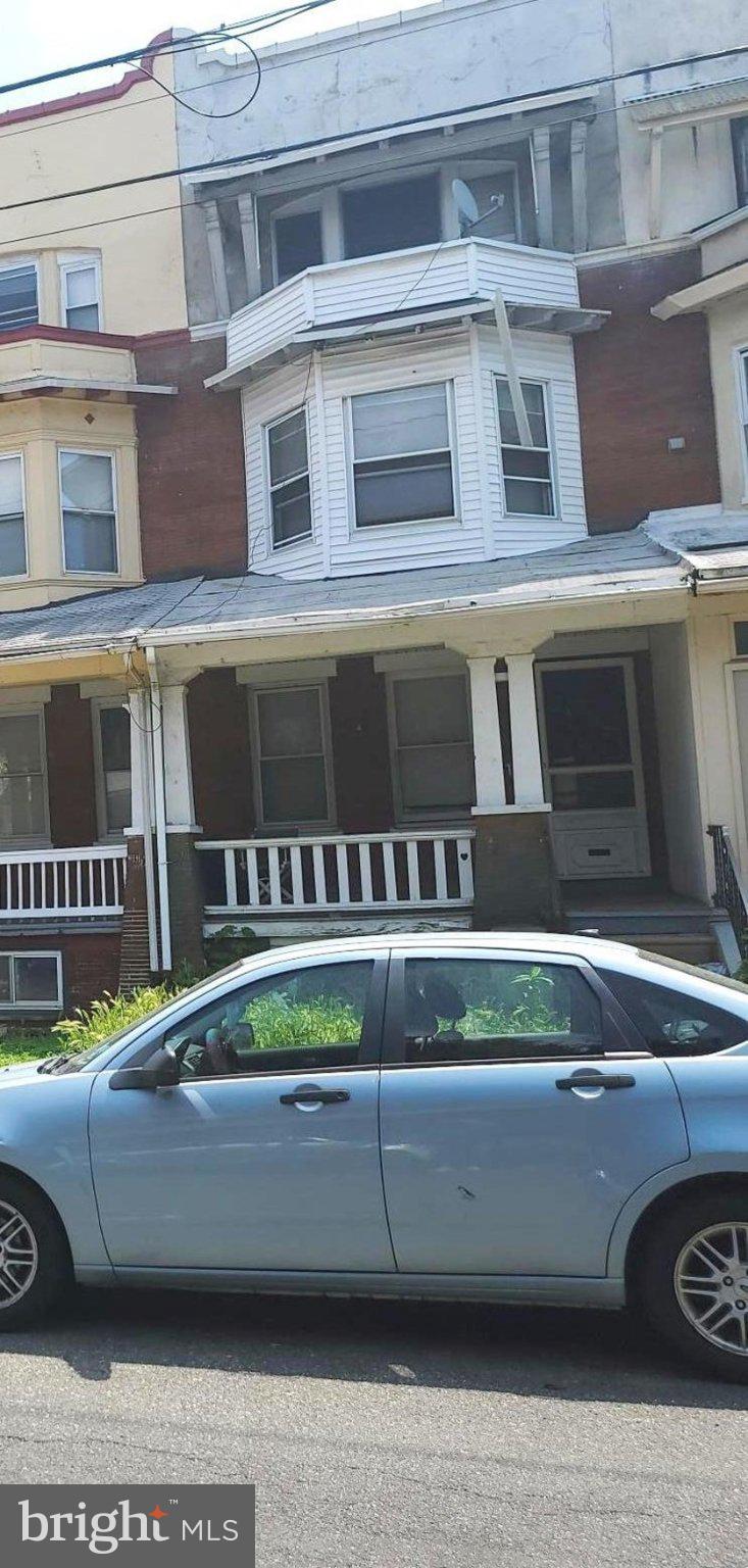 211 49th St, Philadelphia, PA 19139