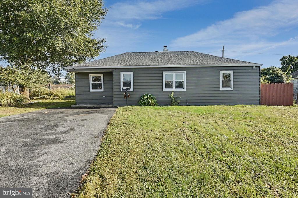 20 Lynbrook Rd, Wilmington, DE 19804