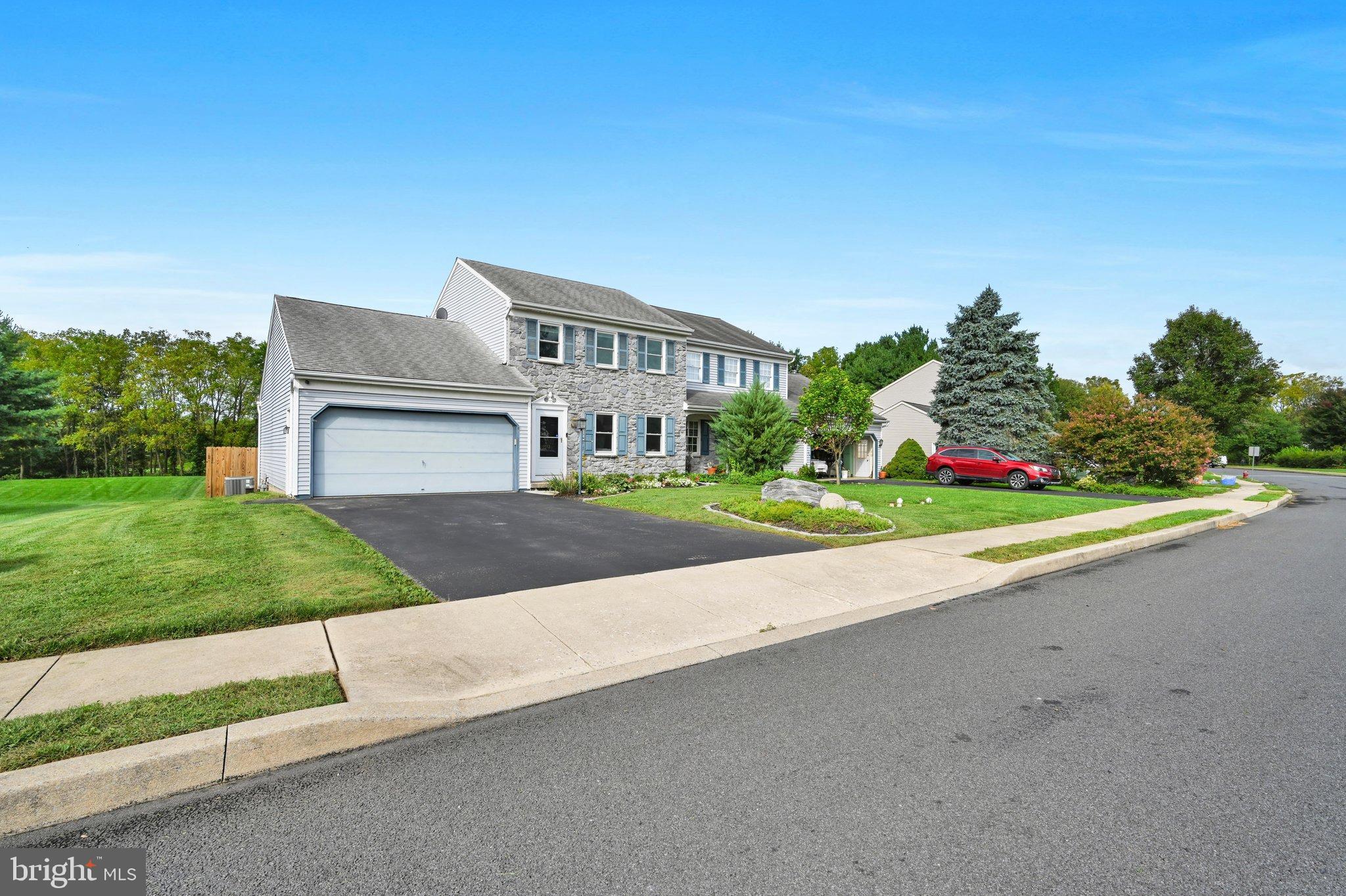 113 Laurie Ln, Lititz, PA 17543