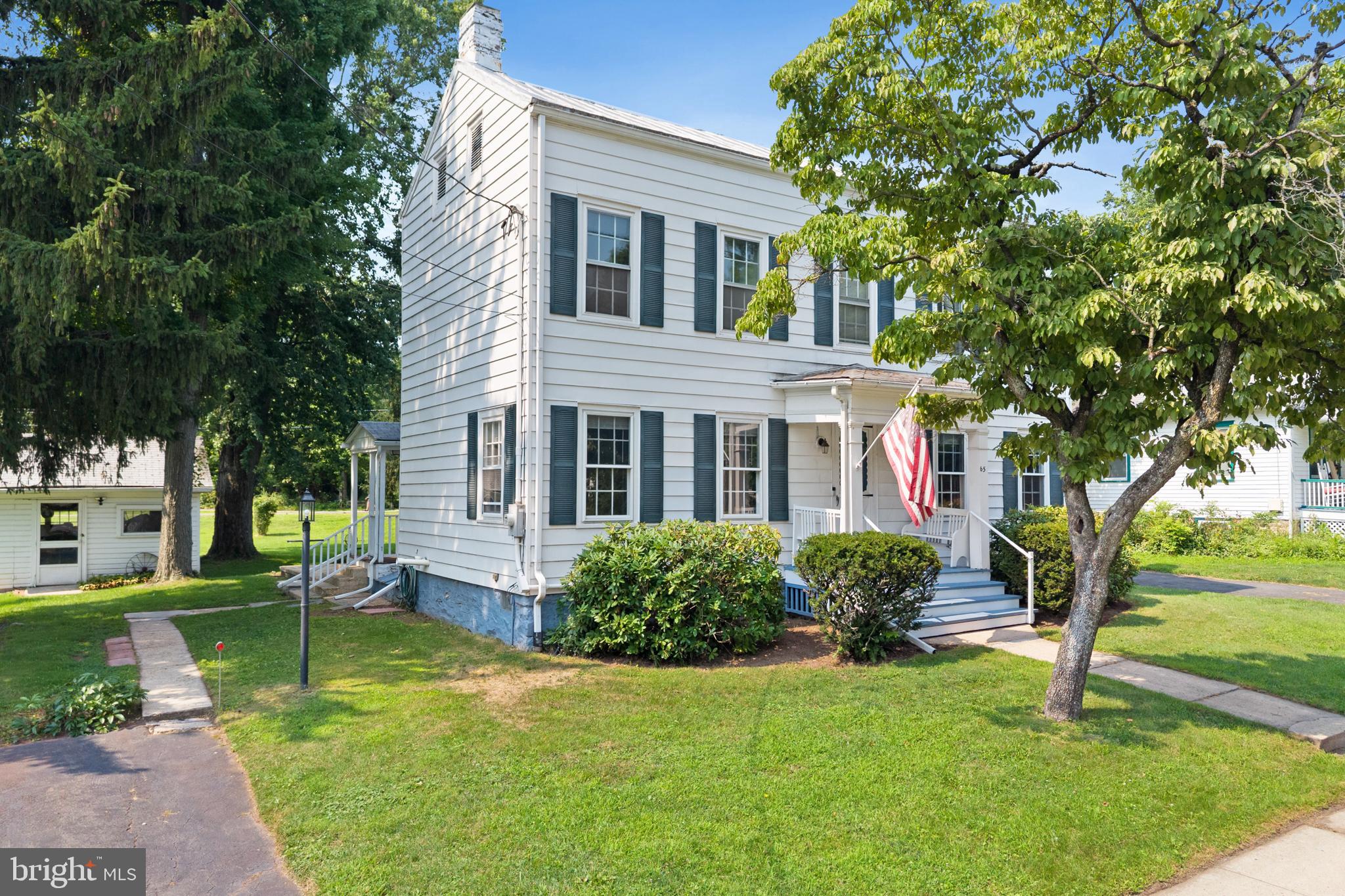 65 Washington St, Rocky Hill, NJ 08553 photo