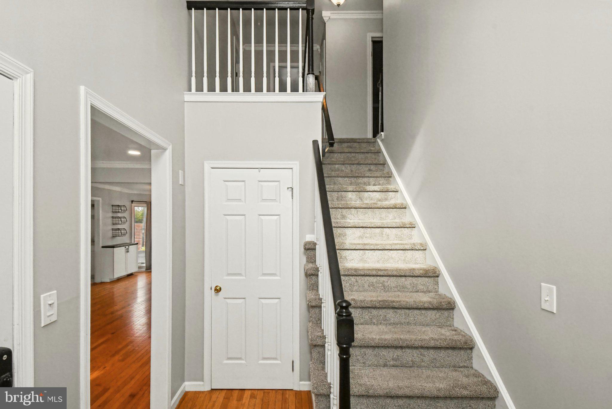 1019 Mayflower Dr, Quakertown, PA 18951 photo
