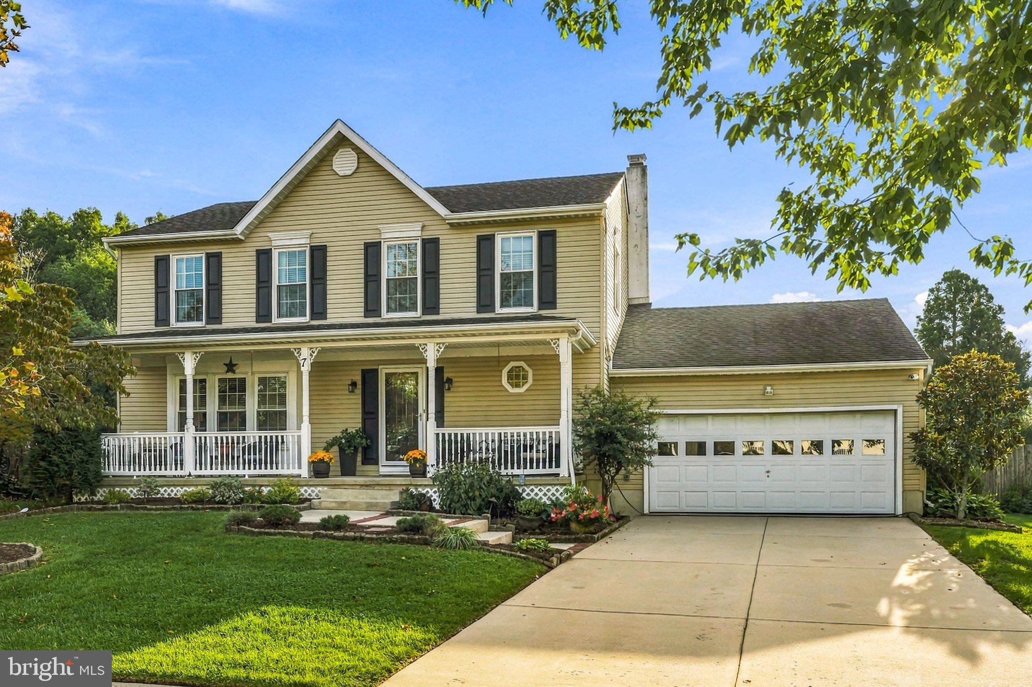 7 Sweetgum Ct, Marlton, NJ 08053