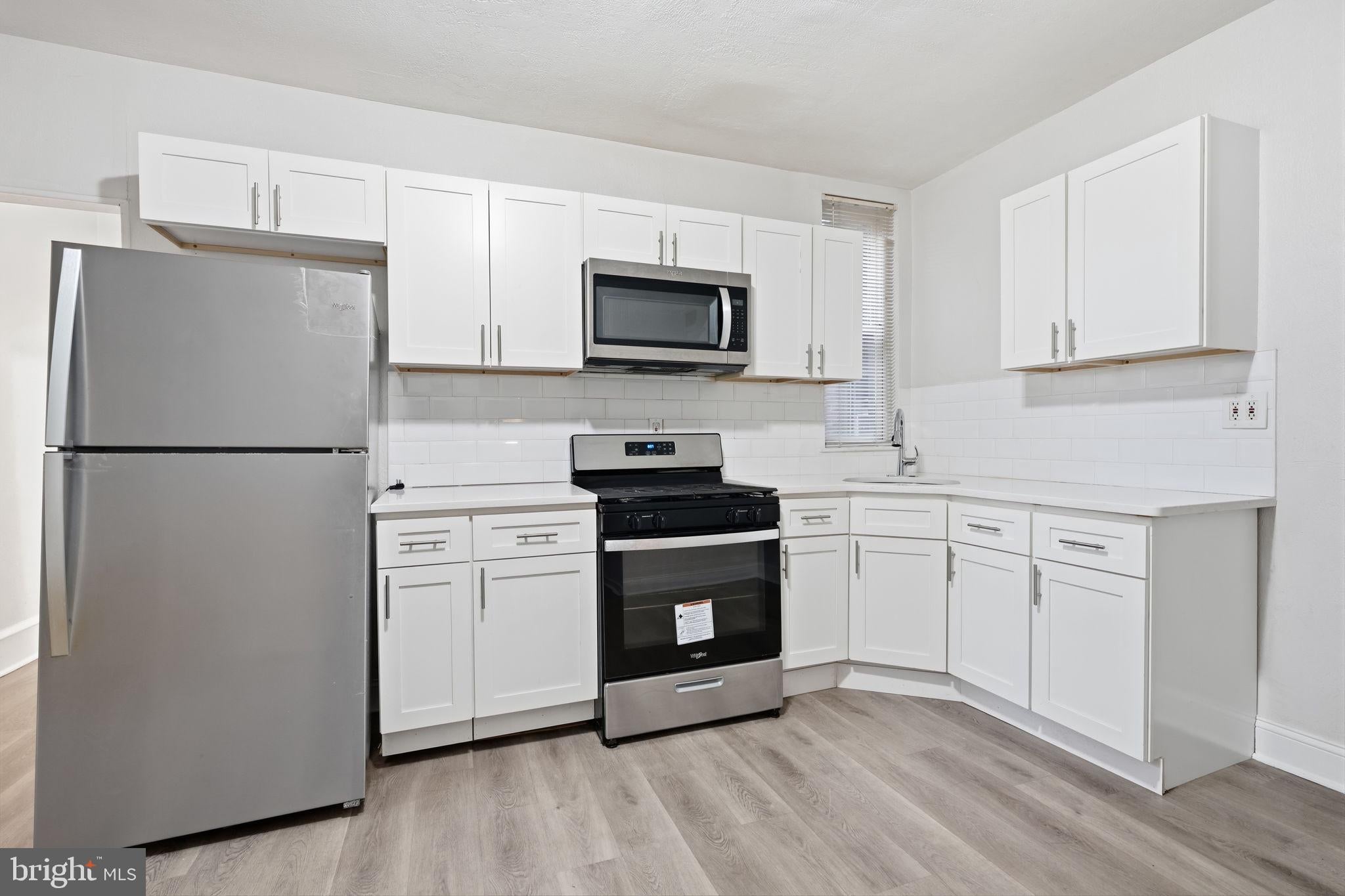 1327 Loudon St, Philadelphia, PA 19141 photo