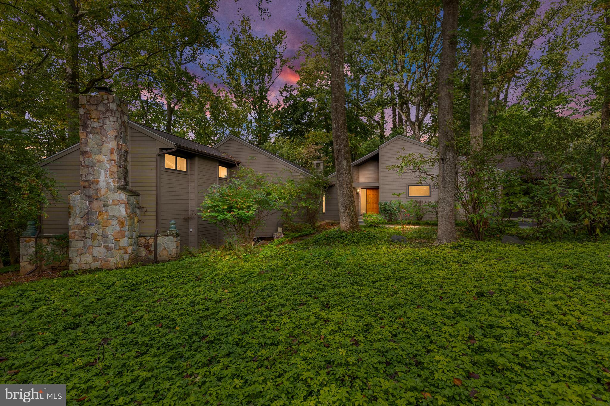 7 Buckridge Dr, Greenville, DE 19807