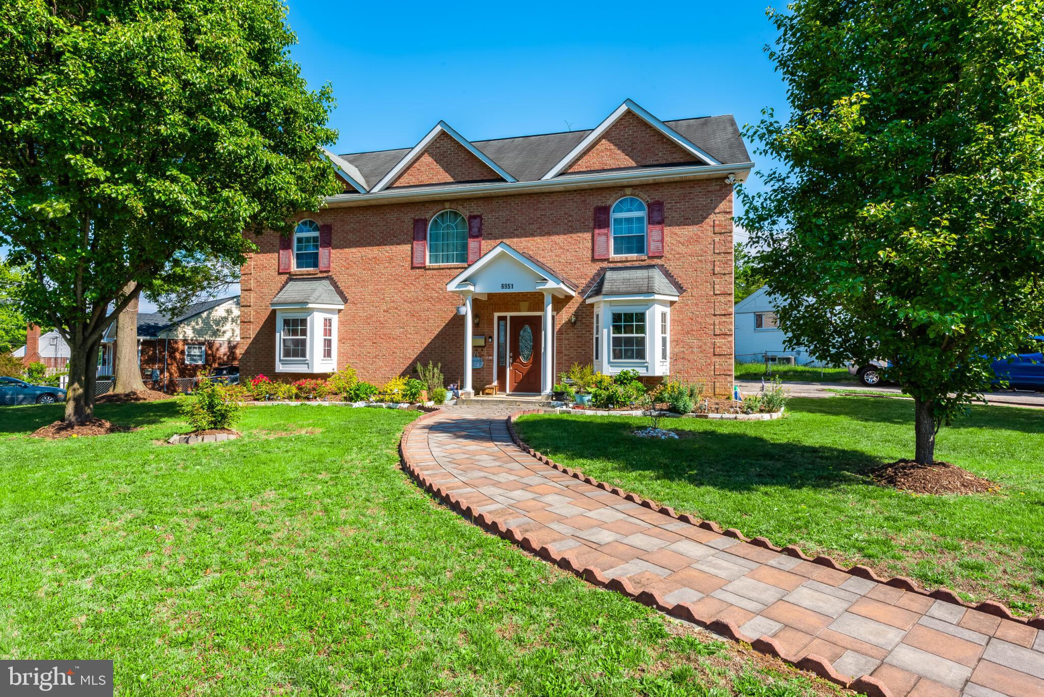 6951 Essex Ave, Springfield, VA 22150