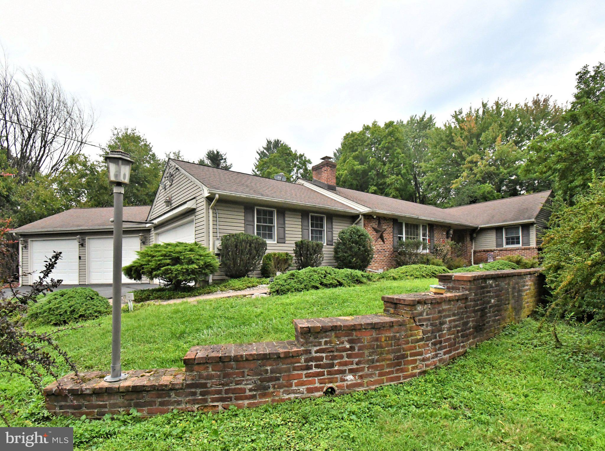 1333 Clearview Dr, Jamison, PA 18929