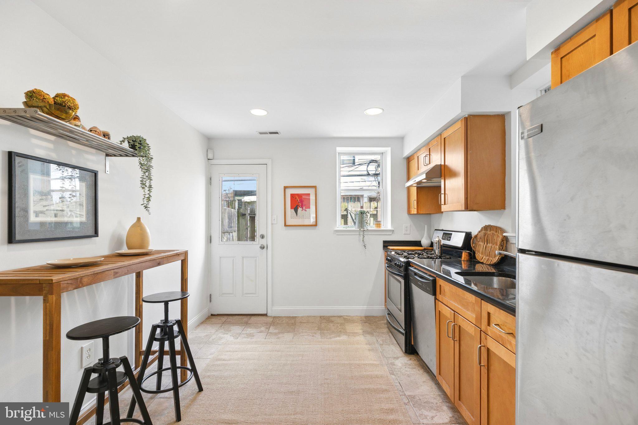 1741 S Dorrance St, Philadelphia, PA 19145 photo
