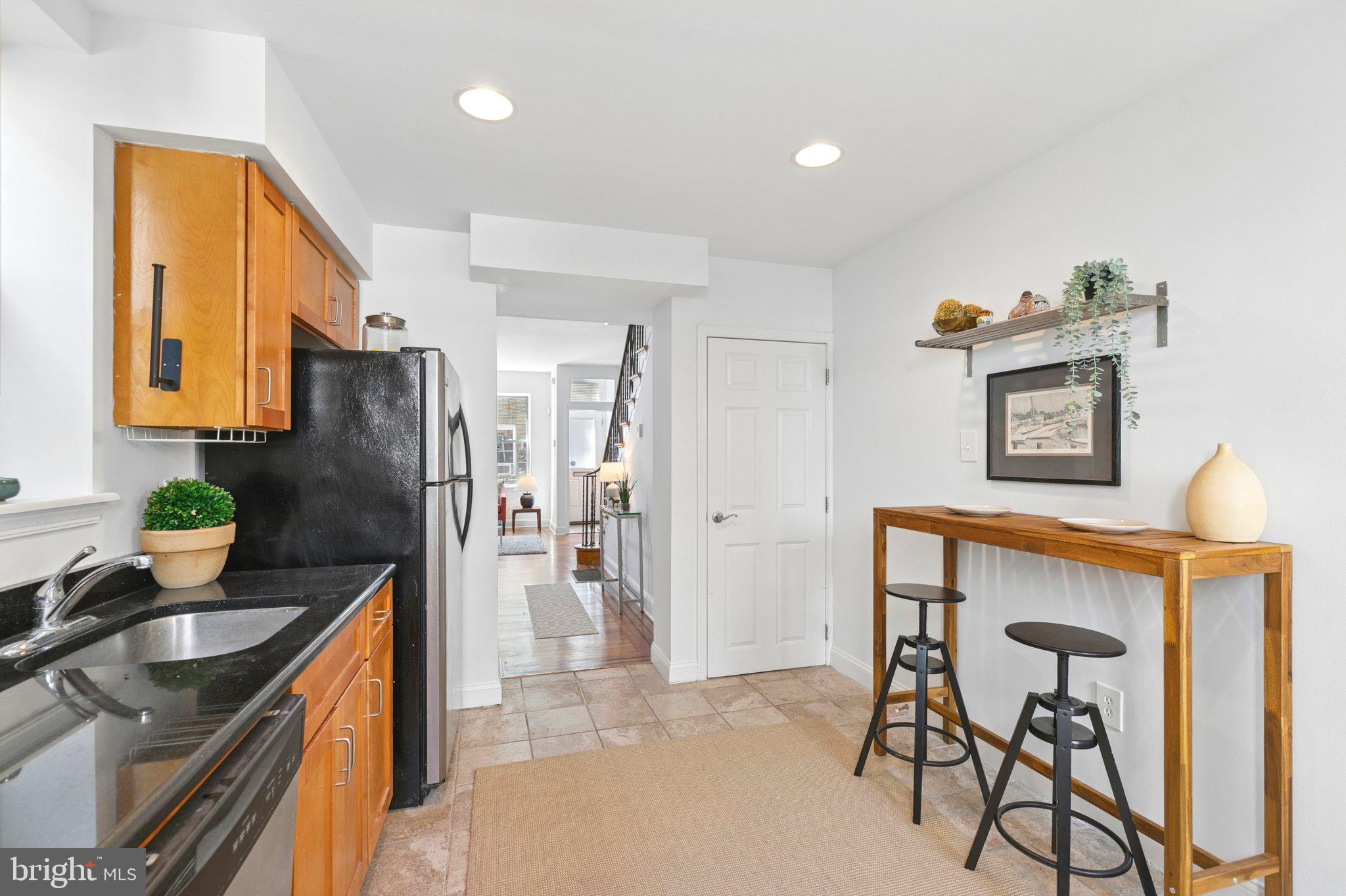 1741 S Dorrance St, Philadelphia, PA 19145 photo