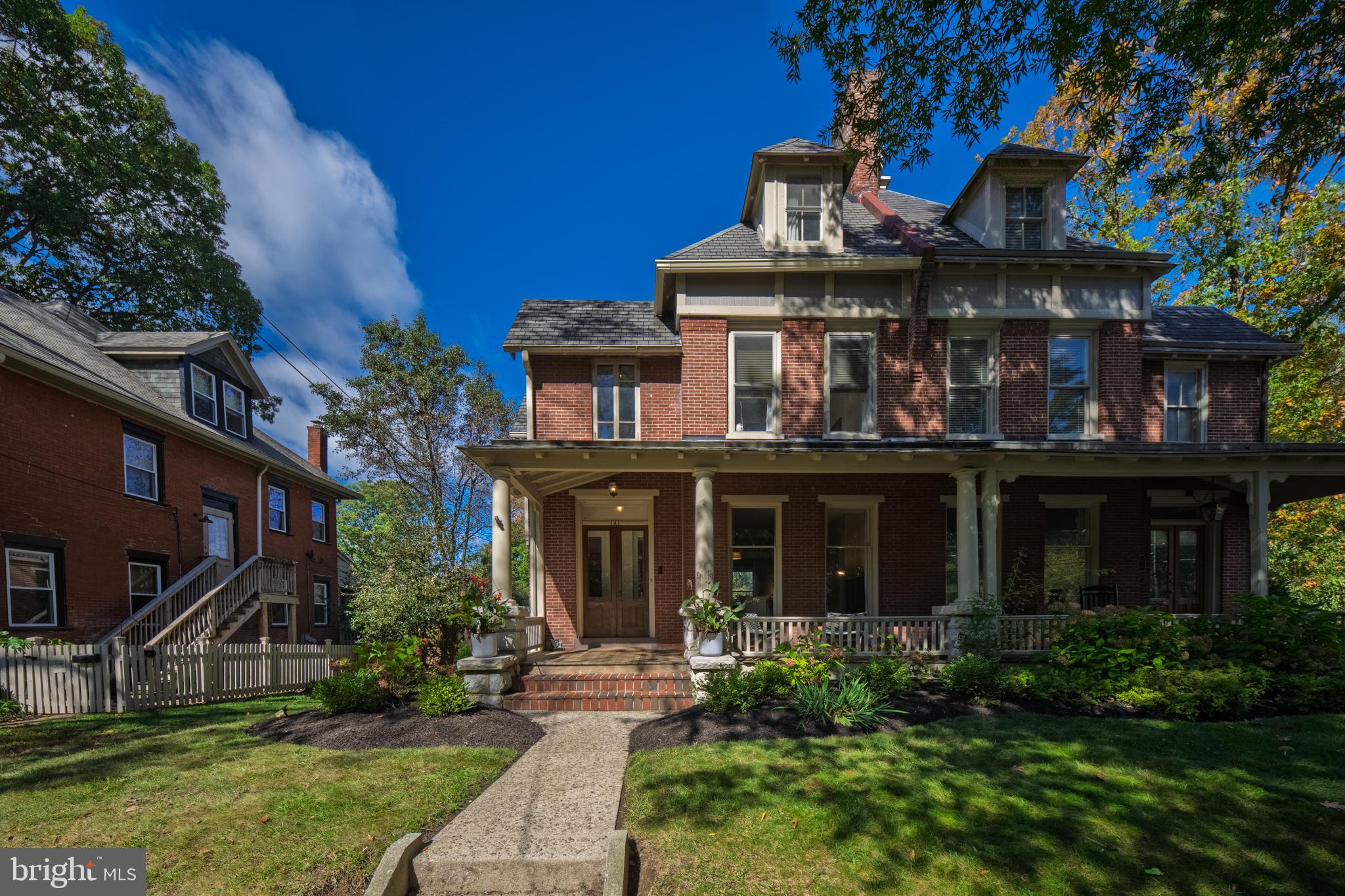 141 Marshall St, West Chester, PA 19380