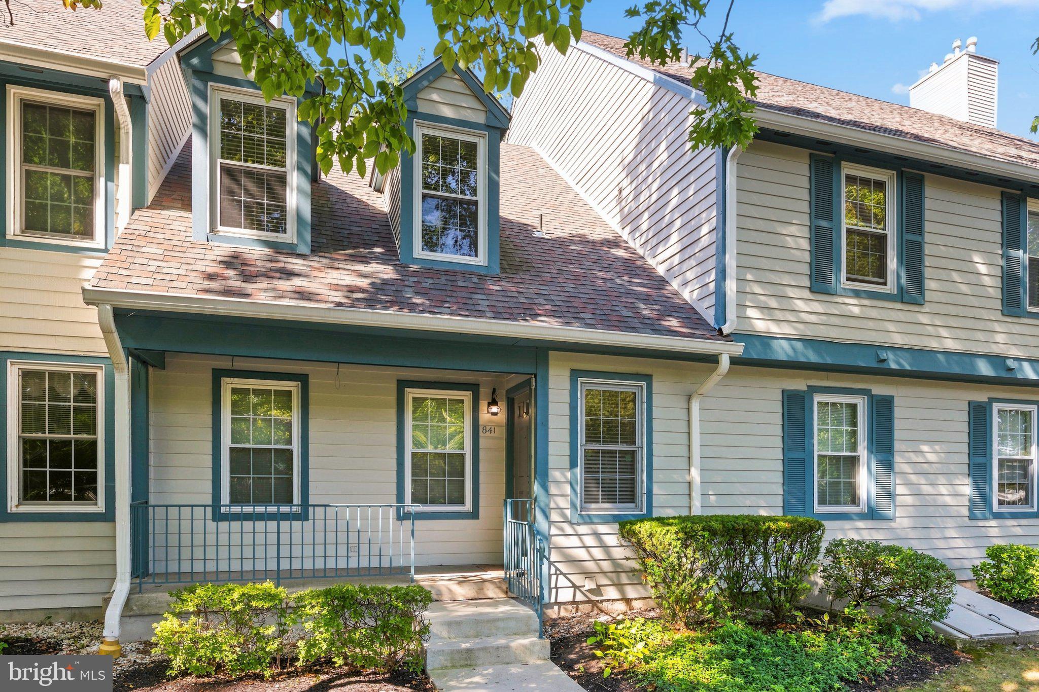841 Westfield Dr, Cinnaminson, NJ 08077