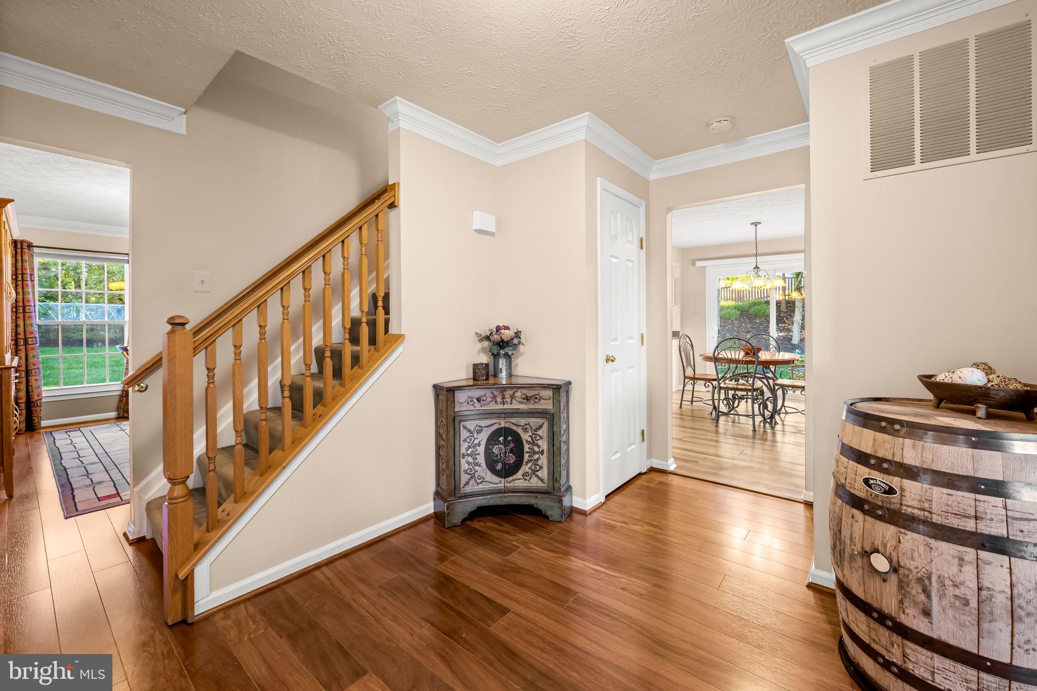 9 Raindrop Cir, Reisterstown, MD 21136 photo