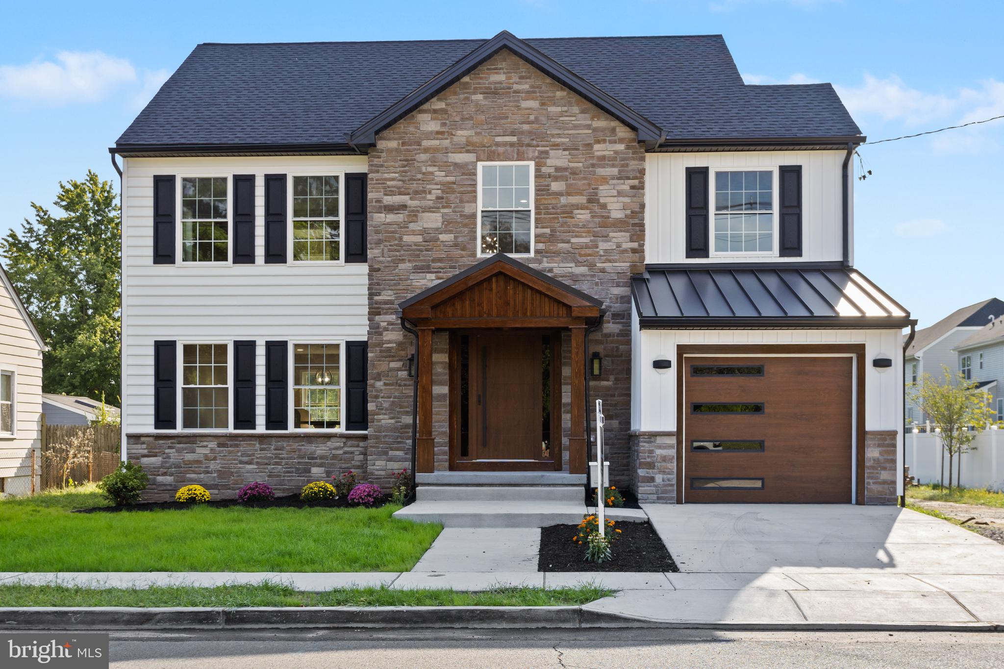 419 Ward Ave, Hampton, NJ 08619