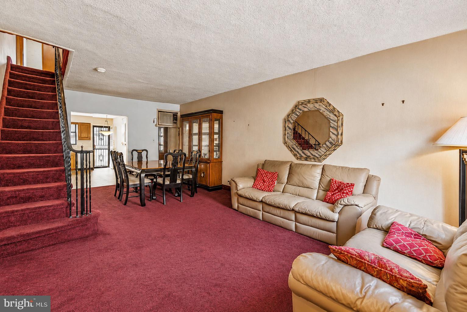 2440 S Hutchinson St, Philadelphia, PA 19148 photo
