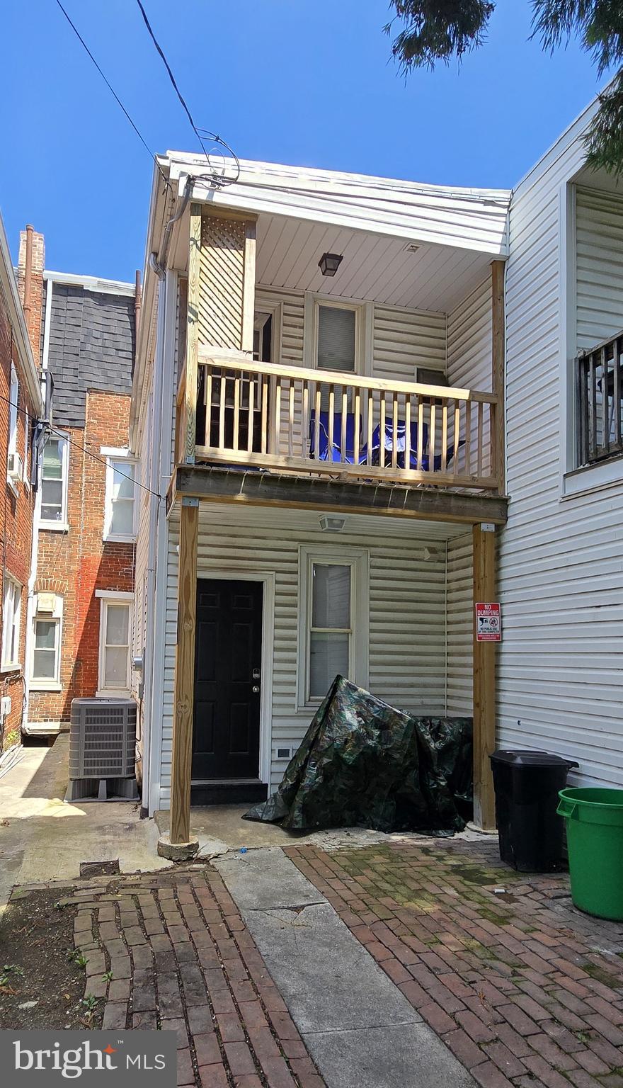818 E Market St, York, PA 17403 photo