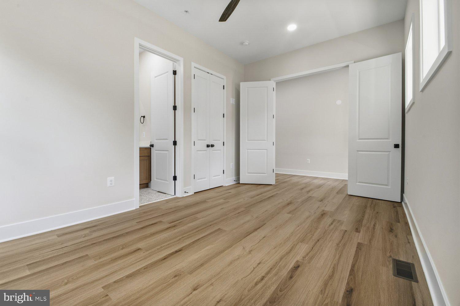 32 Pleasant Hill Rd, Owings Mills, MD 21117 photo