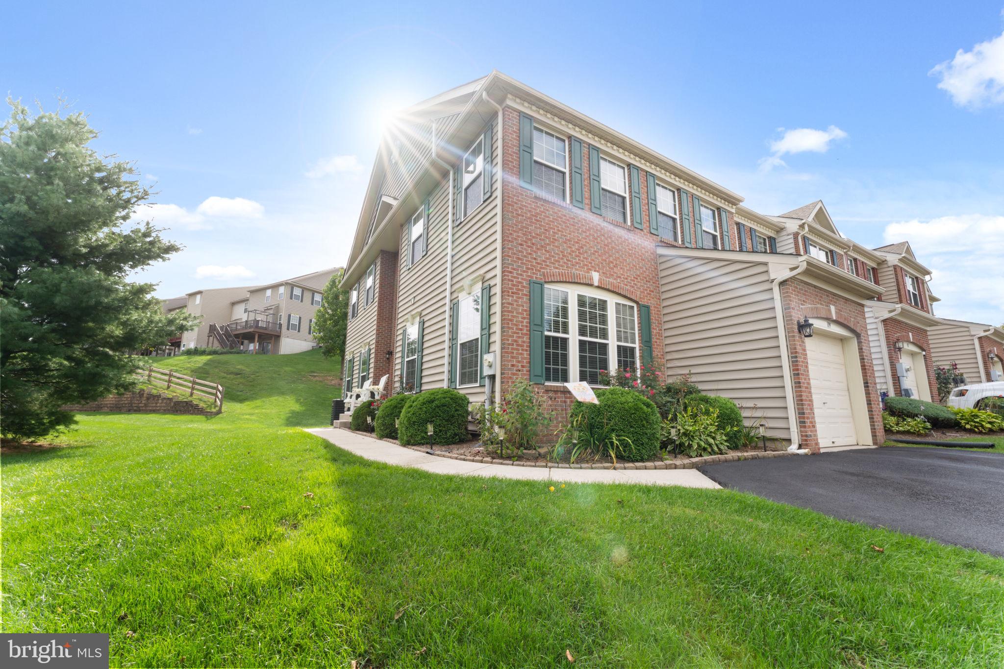 109 Penns Manor Dr, Kennett Square, PA 19348 photo