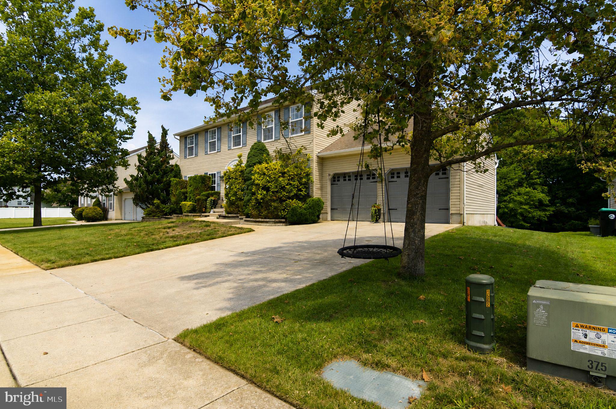 6 Peaceful Ct, Sicklerville, NJ 08081 photo