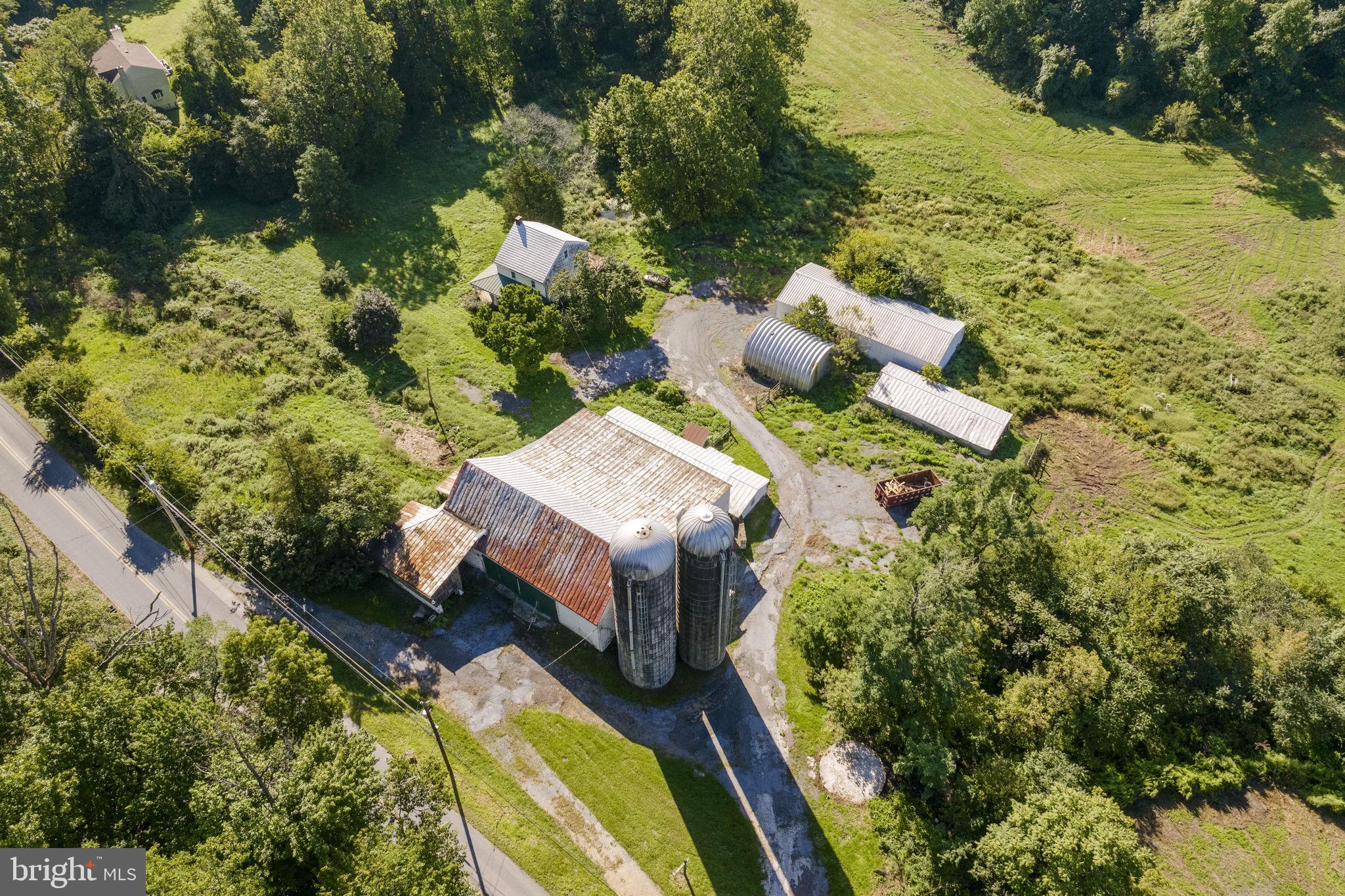 1250 New Philadelphia Rd, Pottstown, PA 19465