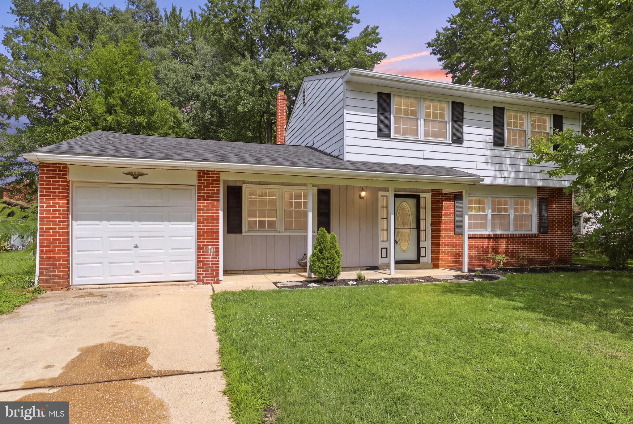 53 Shull Dr, Newark, DE 19711