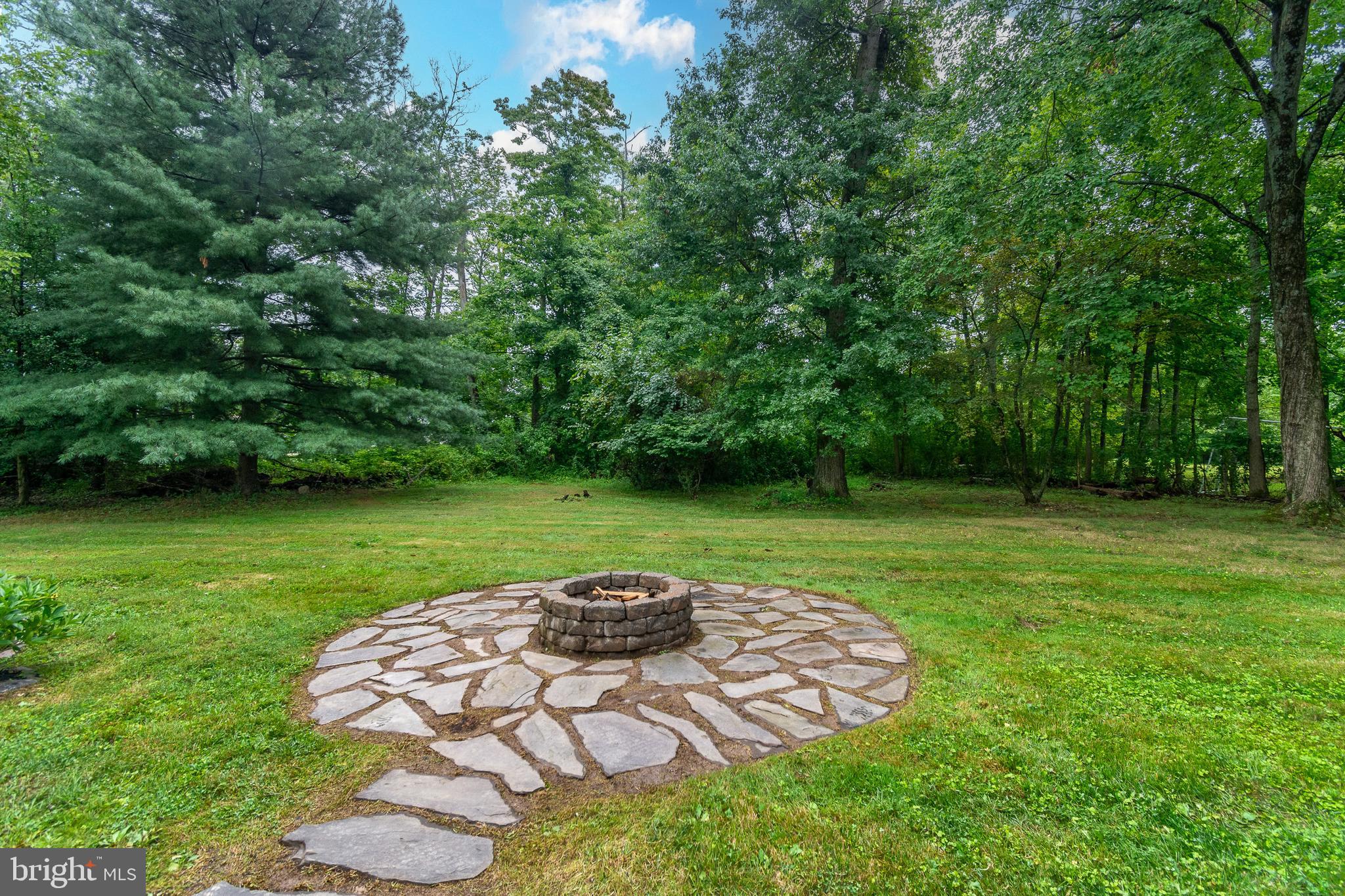 3659 Greenwood Terrace, Chalfont, PA 18914 photo