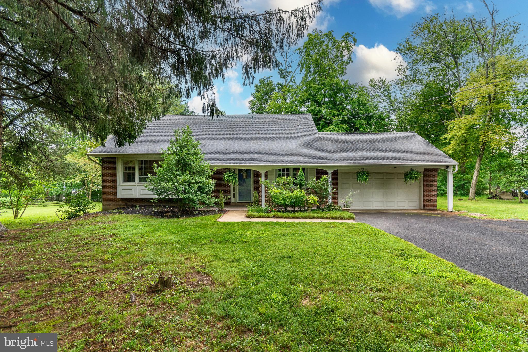 3659 Greenwood Terrace, Chalfont, PA 18914 photo