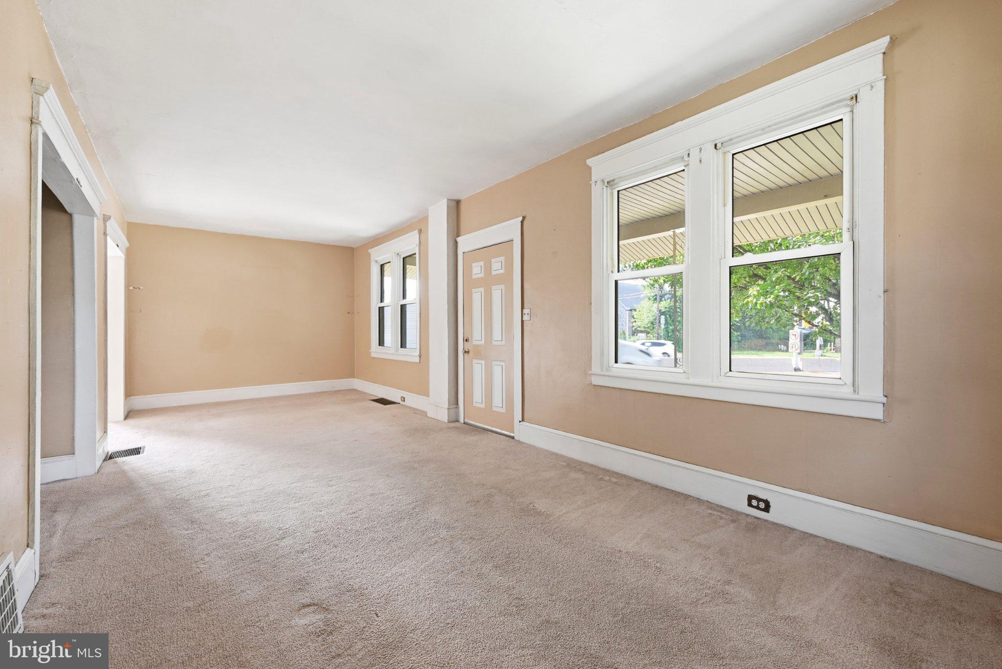 3004 Crescent Blvd, Haddon Twp, NJ 08107 photo