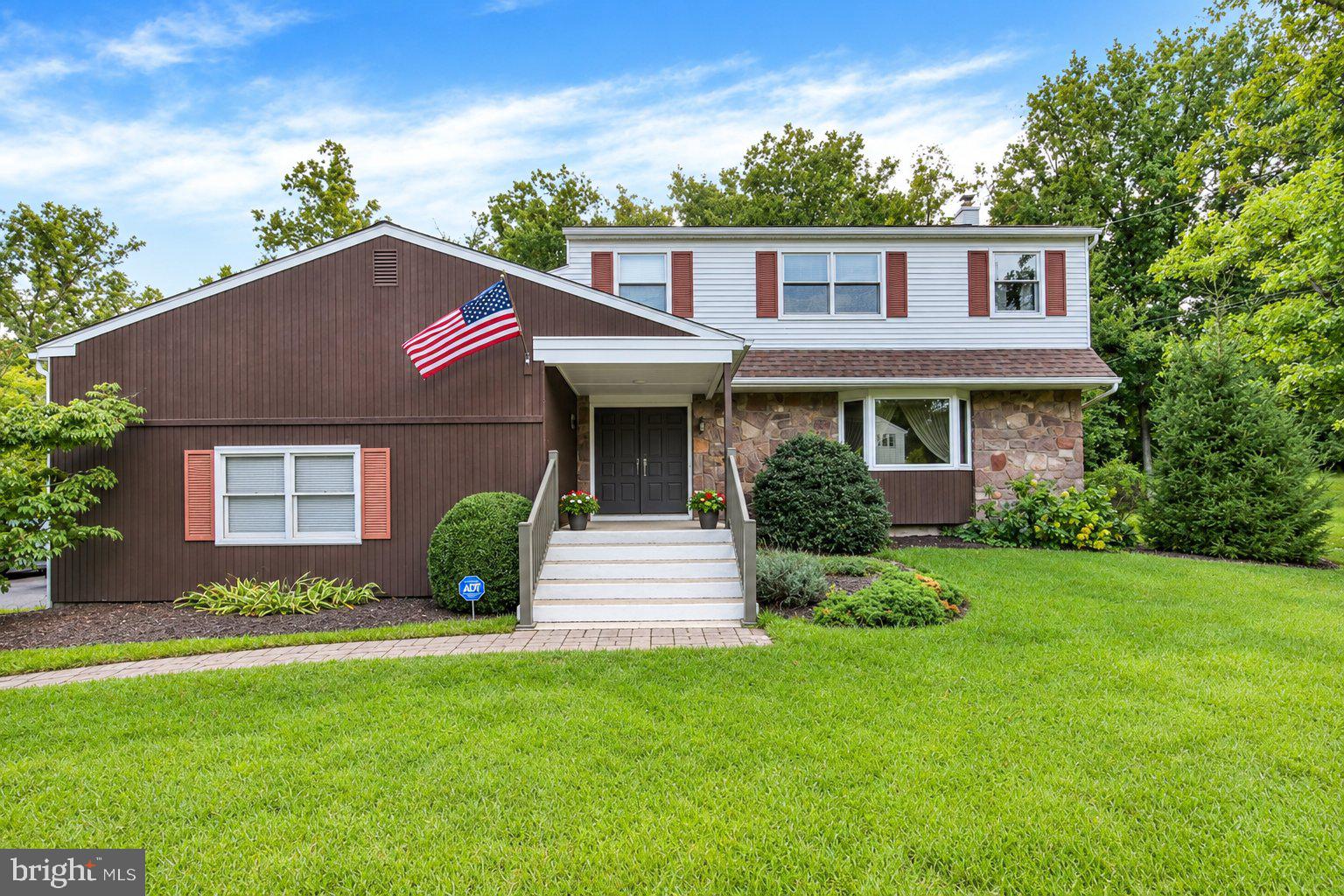140 Beech St, Downingtown, PA 19335