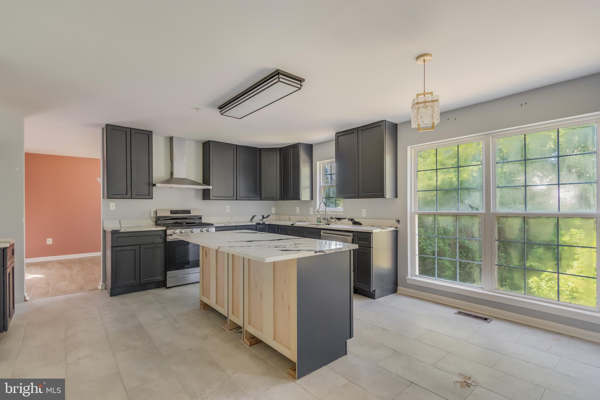 1004 Pembridge Ct, Bowie, MD 20716 photo