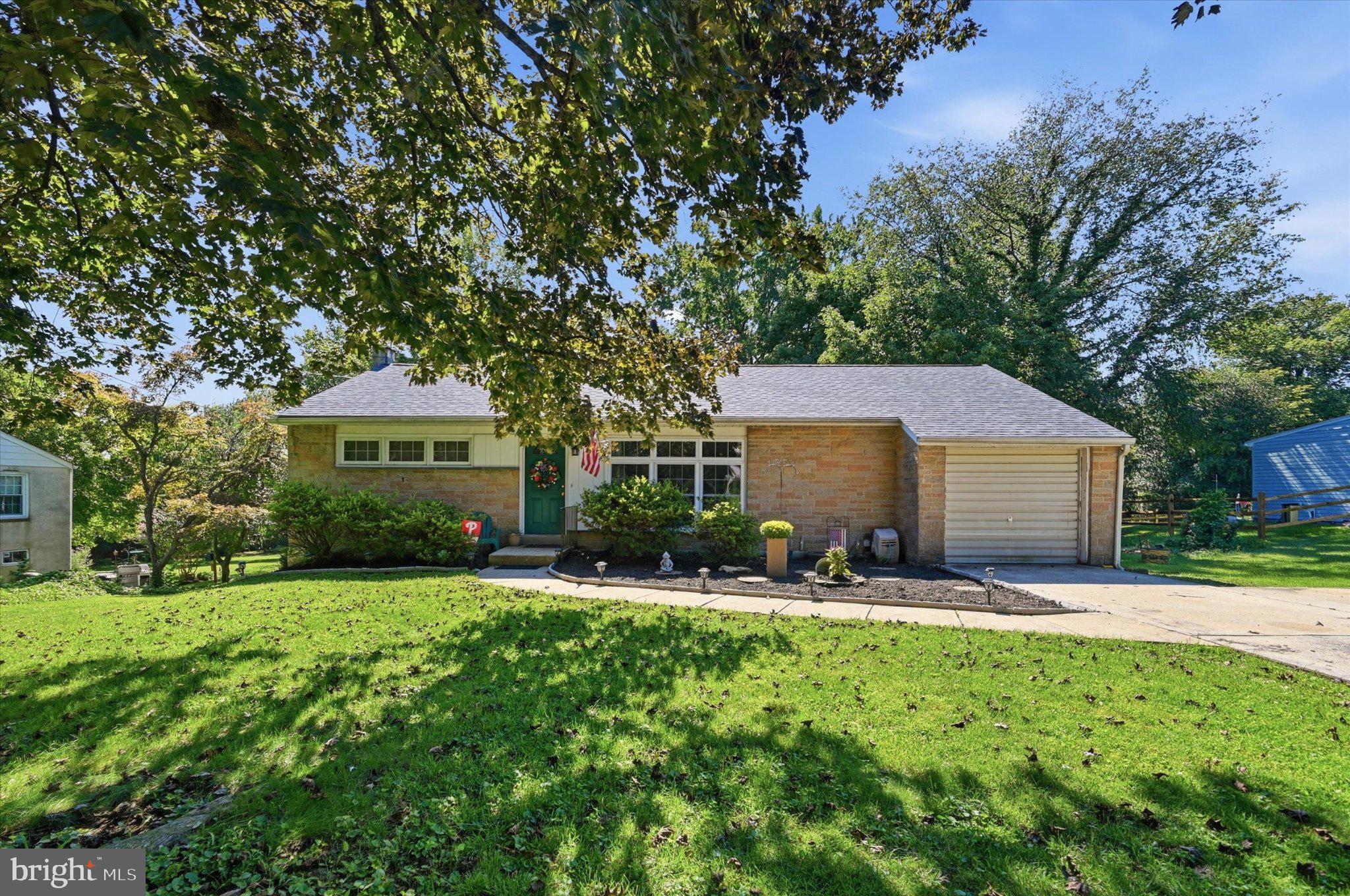 416 Old Middletown Rd, Media, PA 19063
