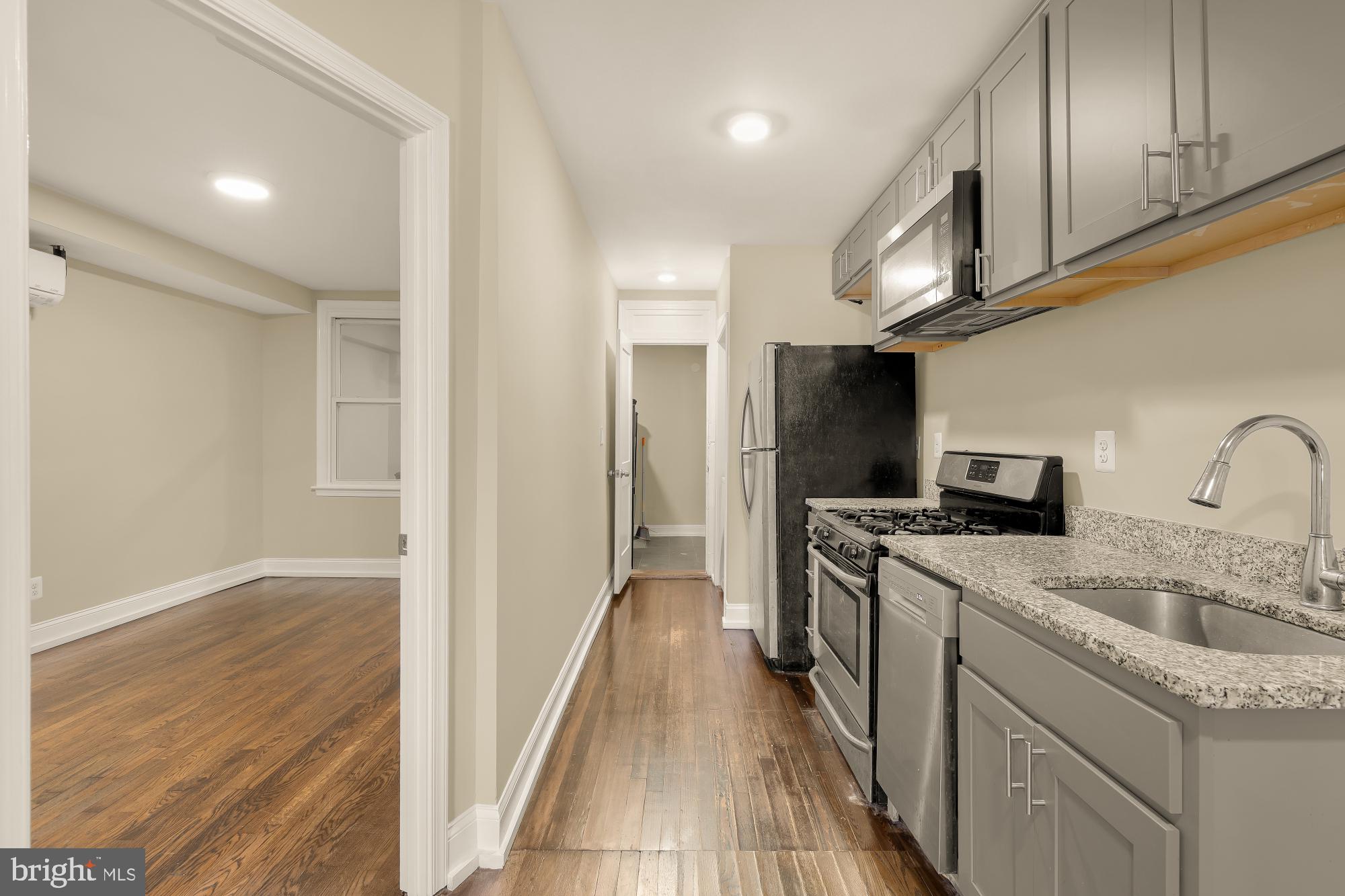 1231 Meigs Pl, Washington, DC 20002 photo