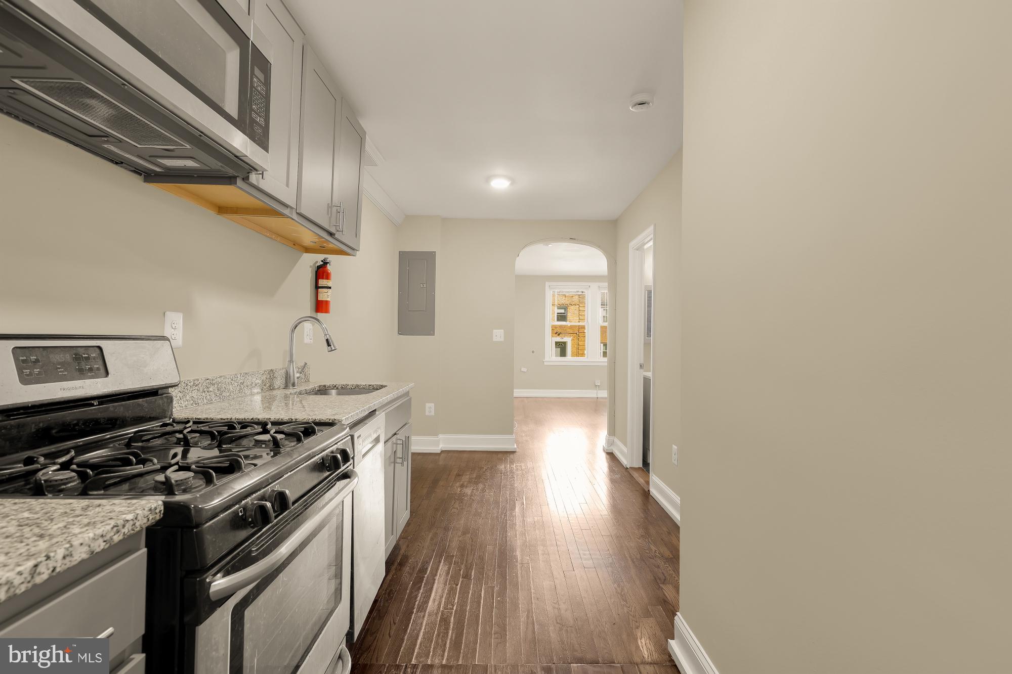 1231 Meigs Pl, Washington, DC 20002 photo