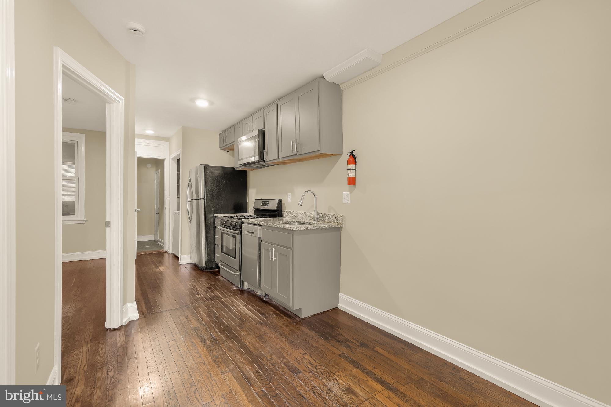 1231 Meigs Pl, Washington, DC 20002 photo