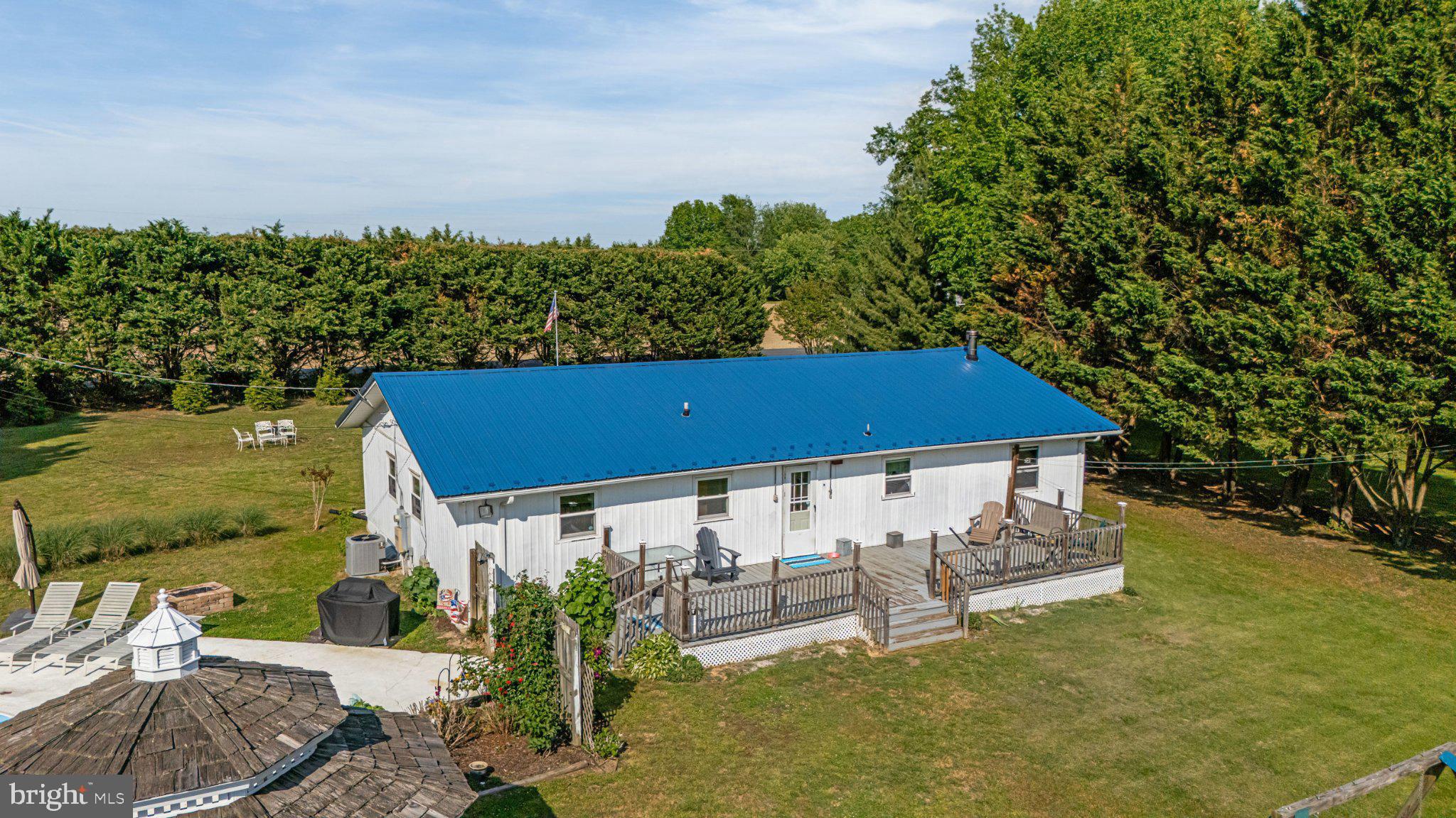 310 Dogtown Rd, Townsend, DE 19734 photo